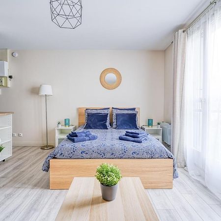 Logement Noah Courcouronnes Exteriér fotografie