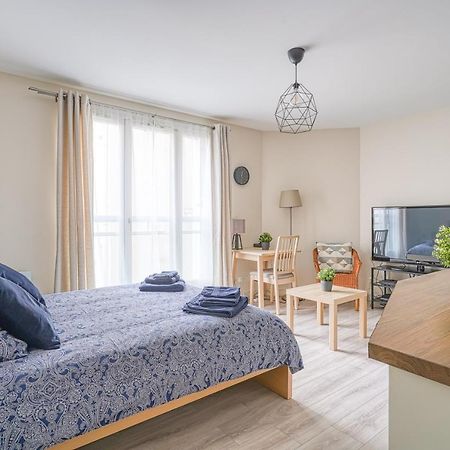 Logement Noah Courcouronnes Exteriér fotografie