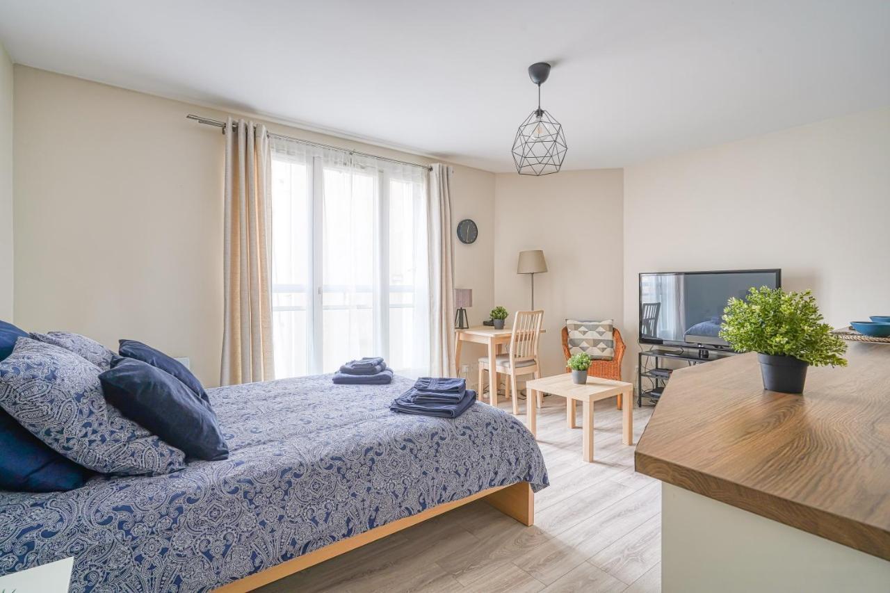 Logement Noah Courcouronnes Exteriér fotografie